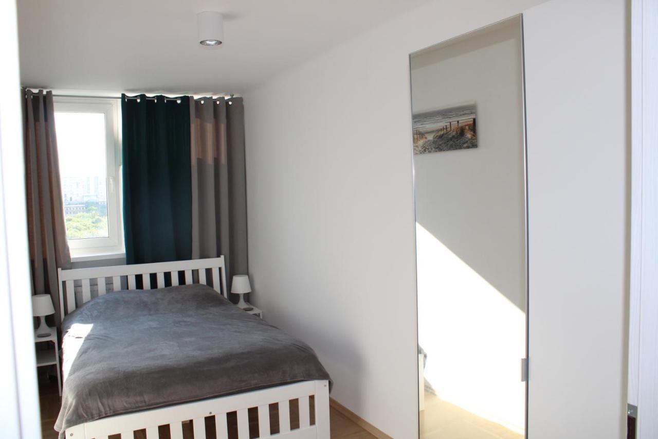 Strict Center Warsaw Comfortable Apartment, 10Th-Floor With Beautiful View On The Park And Skyscrapers, Free Wifi, Self Check-In/Out Extérieur photo